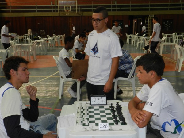 Governo do Distrito Federal - GDF - ♟ Preparem seus gambitos: vem aí o I  Campeonato On-line de Xadrez Escolar, dos Jogos Escolares do DF, promovido  pela Secretaria de Educação do Distrito